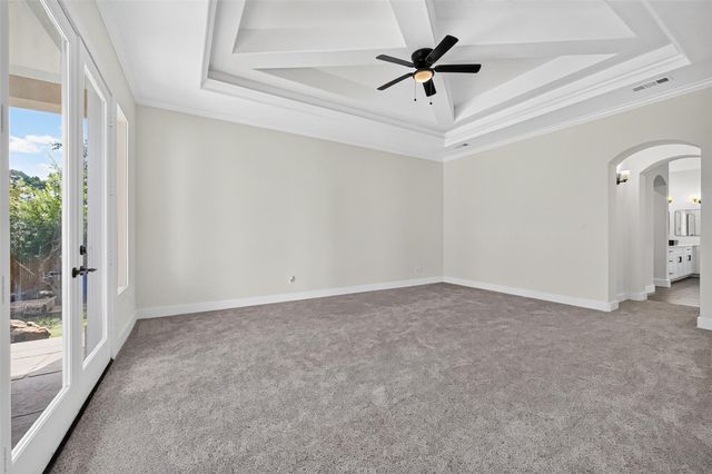 46 Kingwood Greens Drive, Houston, TX 77339