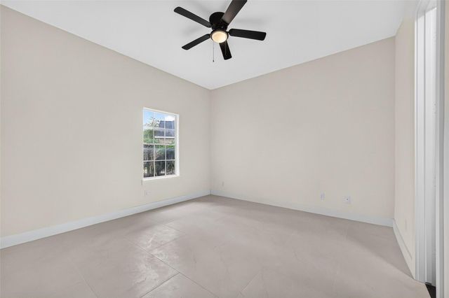 46 Kingwood Greens Drive, Houston, TX 77339