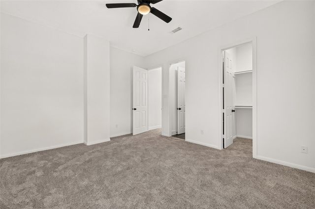 46 Kingwood Greens Drive, Houston, TX 77339