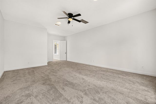 46 Kingwood Greens Drive, Houston, TX 77339