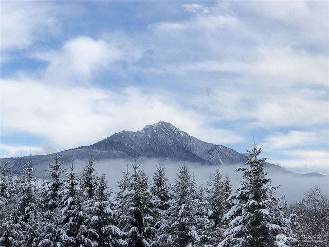 4223 203rd Avenue NE, Snohomish, WA 98290