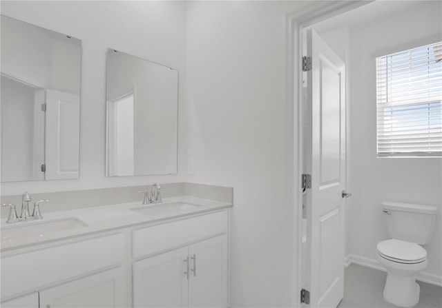 714 SQUIRE AVENUE, Debary, FL 32713