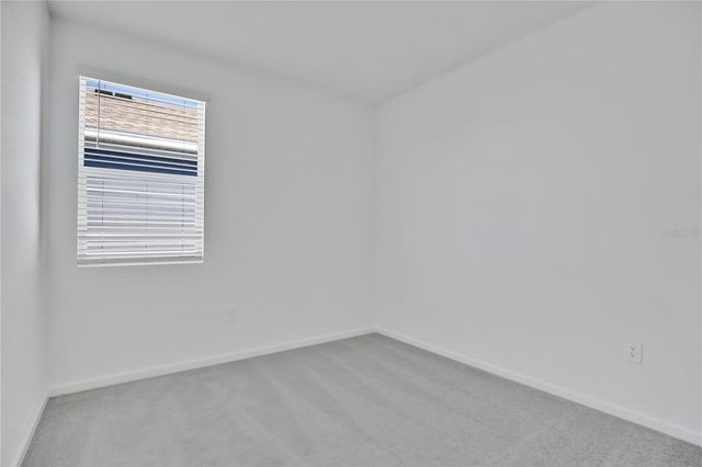 714 SQUIRE AVENUE, Debary, FL 32713