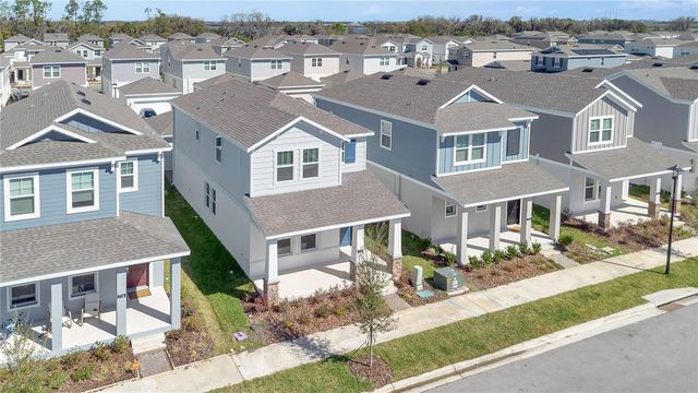 714 SQUIRE AVENUE, Debary, FL 32713