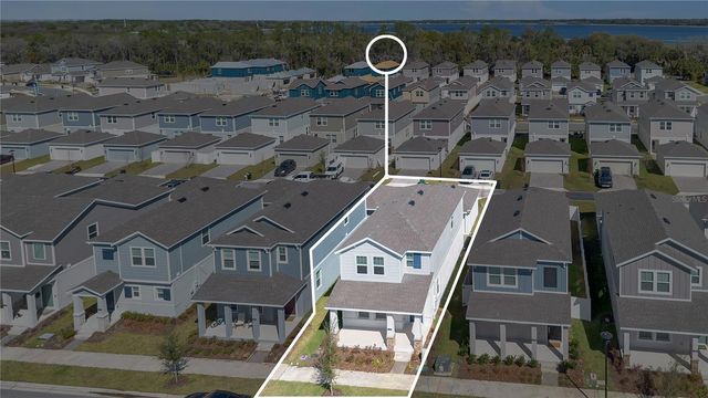 714 SQUIRE AVENUE, Debary, FL 32713