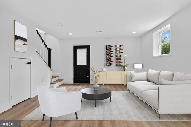 14404 BIRCHDALE AVE, Woodbridge, VA 22193