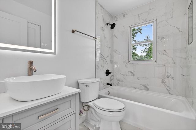 14404 BIRCHDALE AVE, Woodbridge, VA 22193