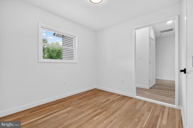 14404 BIRCHDALE AVE, Woodbridge, VA 22193