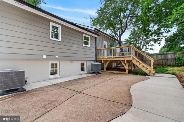 14404 BIRCHDALE AVE, Woodbridge, VA 22193