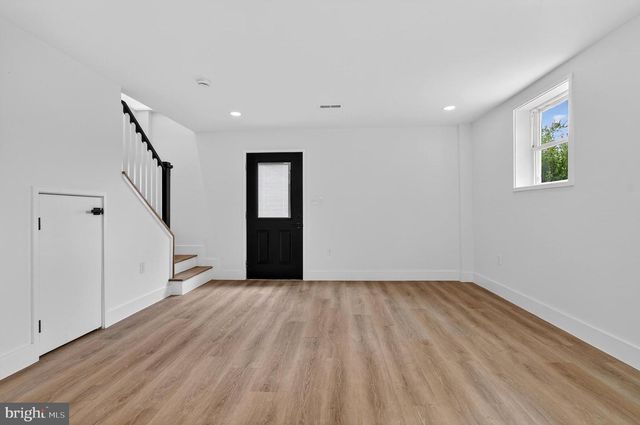 14404 BIRCHDALE AVE, Woodbridge, VA 22193