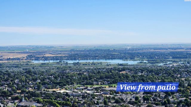 2495 Morency Dr, Richland, WA 99352
