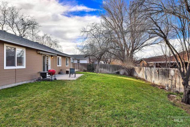 2304 Jodi Avenue, Nampa, ID 83651