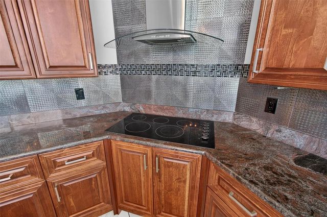 16 JULIE DRIVE, Ormond Beach, FL 32176