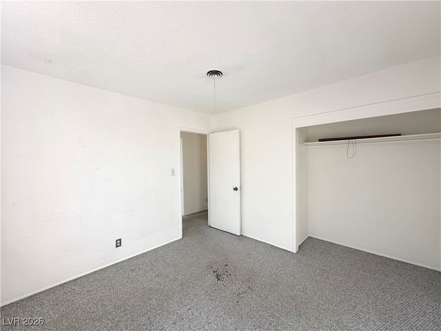 4215 Via Olivero Avenue, Las Vegas, NV 89102
