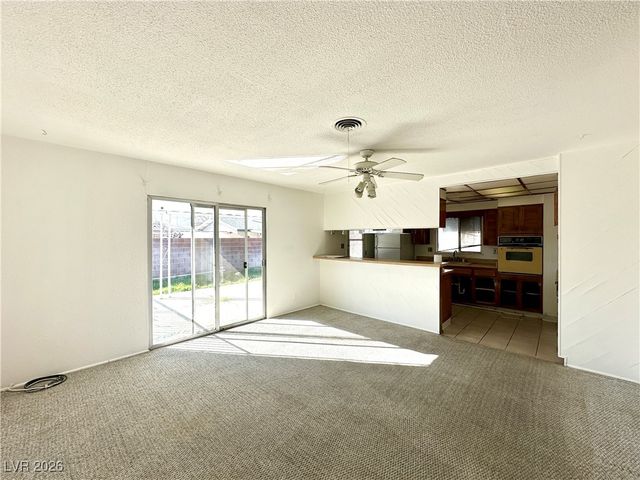 4215 Via Olivero Avenue, Las Vegas, NV 89102