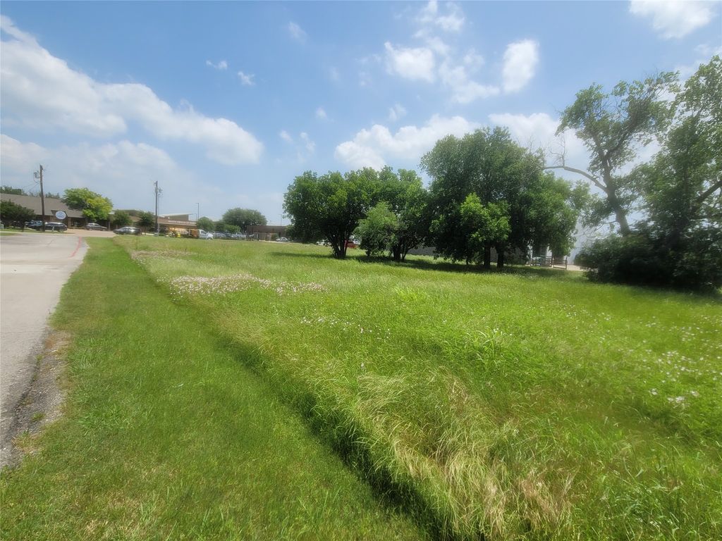 4273 Mesa Drive, Denton, TX 76207 — photo 2