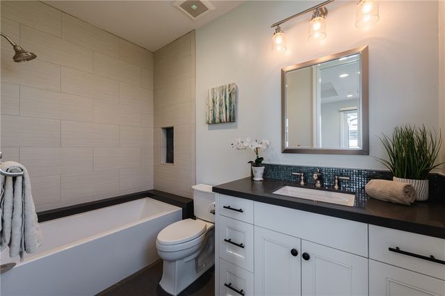 505 14th Street, Manhattan Beach, CA 90266