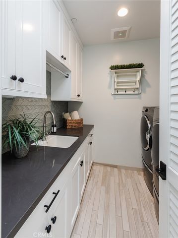 505 14th Street, Manhattan Beach, CA 90266