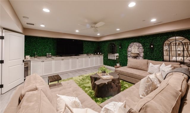 505 14th Street, Manhattan Beach, CA 90266