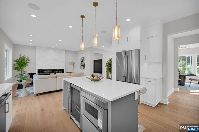 46 Snyder Avenue, Berkeley Heights, NJ 07922