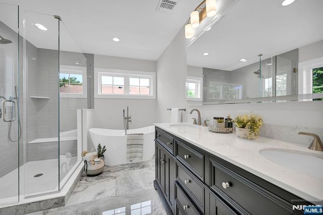 46 Snyder Avenue, Berkeley Heights, NJ 07922