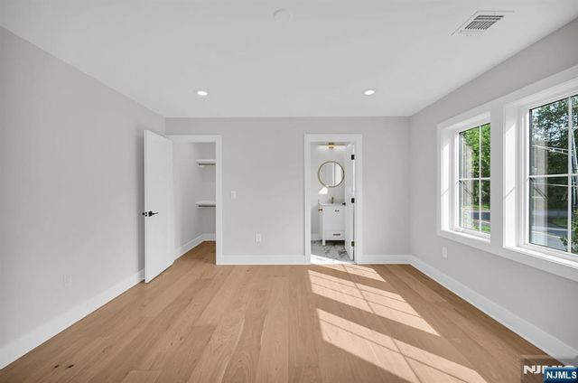 46 Snyder Avenue, Berkeley Heights, NJ 07922