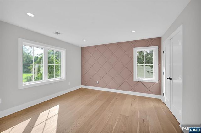 46 Snyder Avenue, Berkeley Heights, NJ 07922