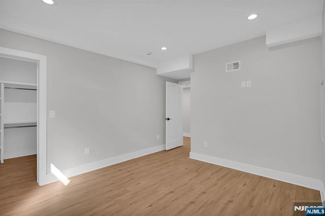 46 Snyder Avenue, Berkeley Heights, NJ 07922