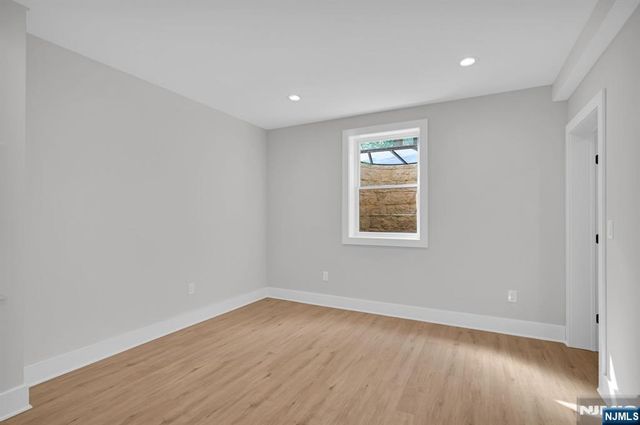 46 Snyder Avenue, Berkeley Heights, NJ 07922