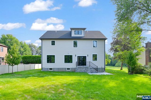 46 Snyder Avenue, Berkeley Heights, NJ 07922