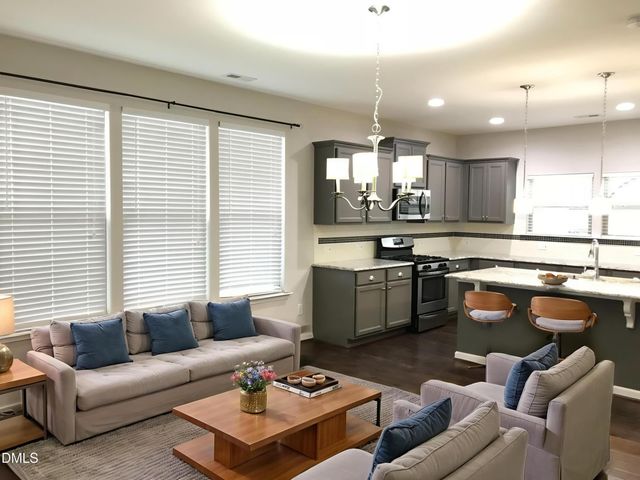 1014 Midtowne Way, Durham, NC 27713