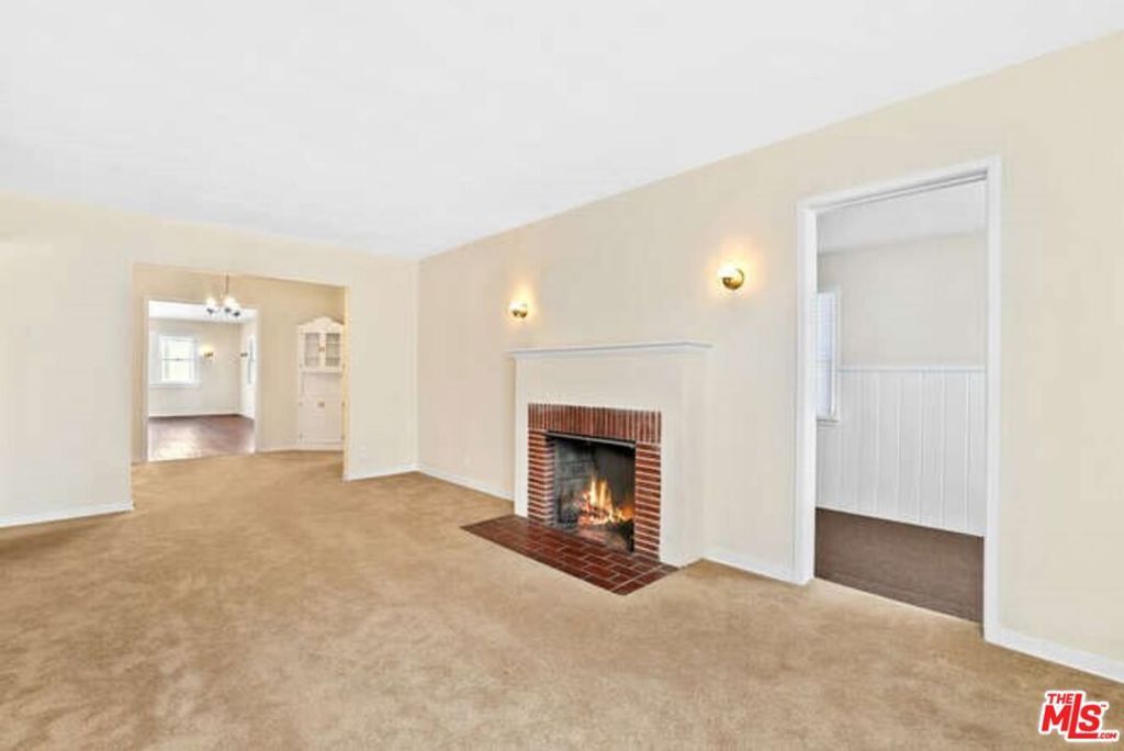 557 N Madison Avenue, Los Angeles, CA 90004 — photo 3