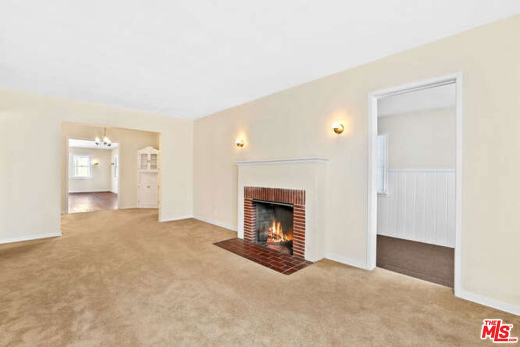 557 N Madison Avenue, Los Angeles, CA 90004 — photo 4