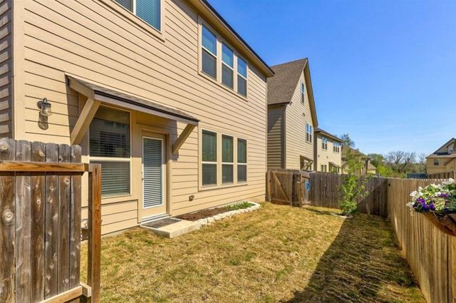 13501 Metric BLVD 16, Austin, TX 78727