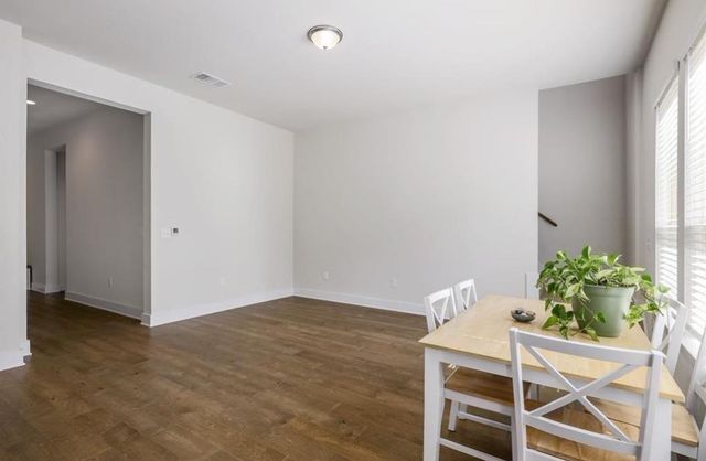 13501 Metric BLVD 16, Austin, TX 78727