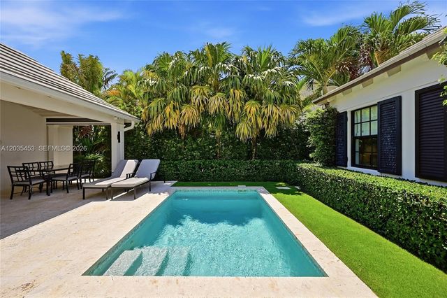 135 Chilean Ave, Palm Beach, FL 33480