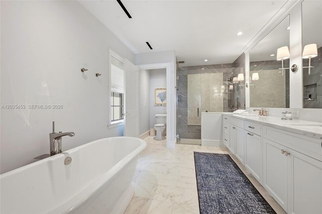 135 Chilean Ave, Palm Beach, FL 33480