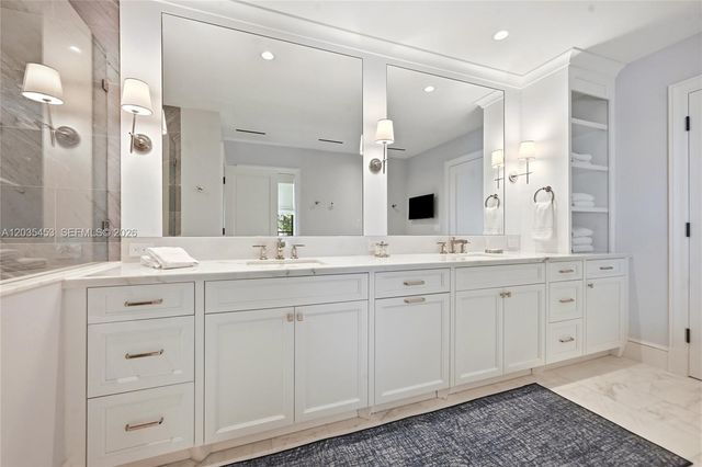 135 Chilean Ave, Palm Beach, FL 33480