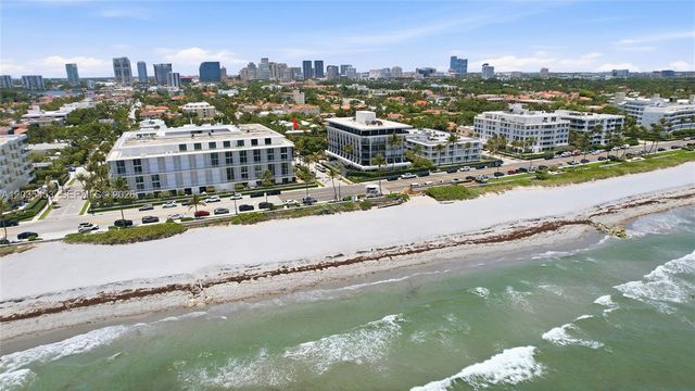 135 Chilean Ave, Palm Beach, FL 33480