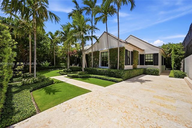 135 Chilean Ave, Palm Beach, FL 33480