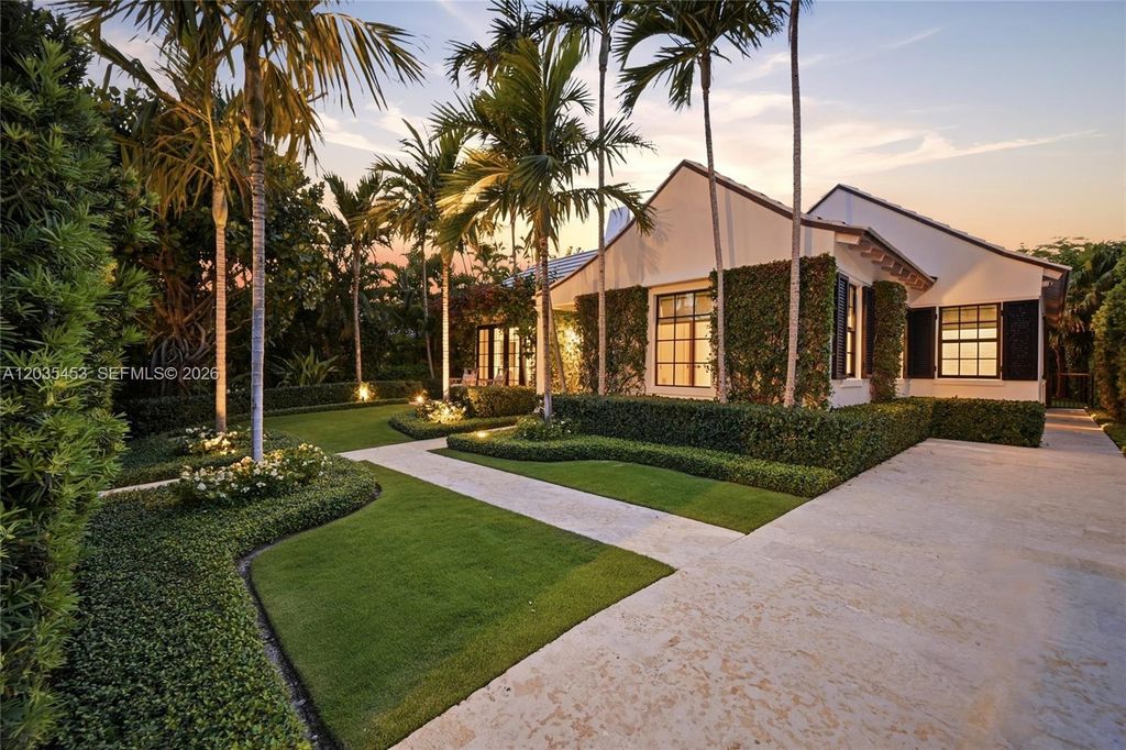 135 Chilean Ave, Palm Beach, FL 33480
