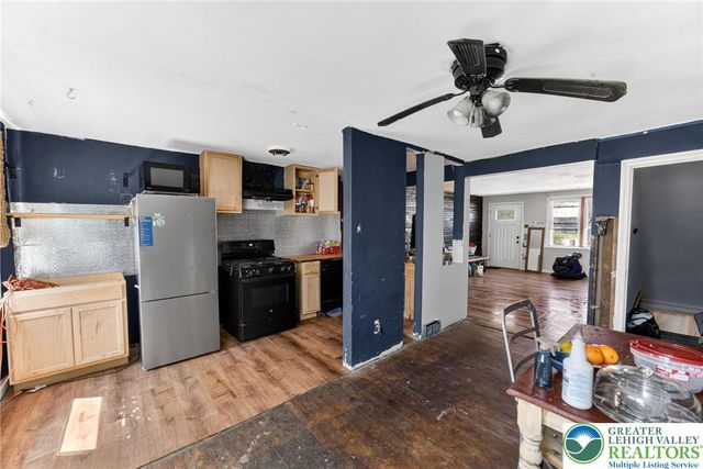 236 West Washington Avenue, Other Pa Counties, PA 19018