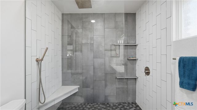 305 Whitetail Drive, Manchaca, TX 78652