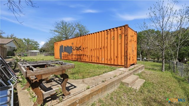 305 Whitetail Drive, Manchaca, TX 78652