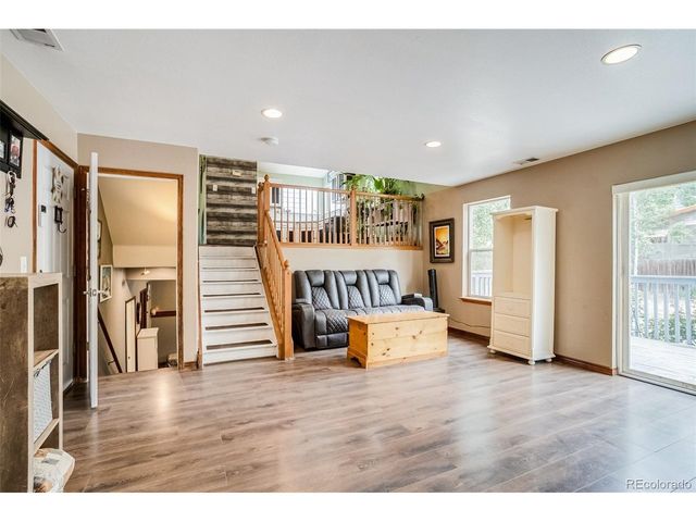 296 Wagonwheel Dr, Fort Lupton, CO 80621