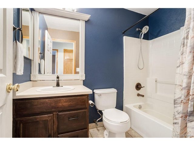 296 Wagonwheel Dr, Fort Lupton, CO 80621