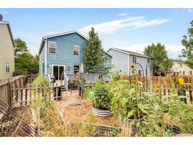 296 Wagonwheel Dr, Fort Lupton, CO 80621