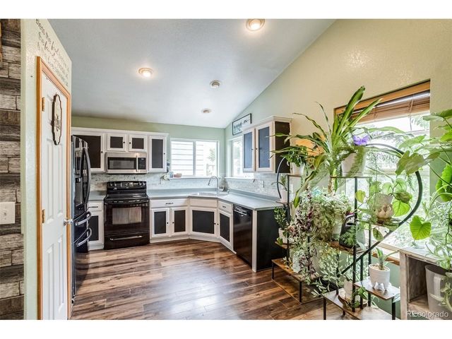 296 Wagonwheel Dr, Fort Lupton, CO 80621