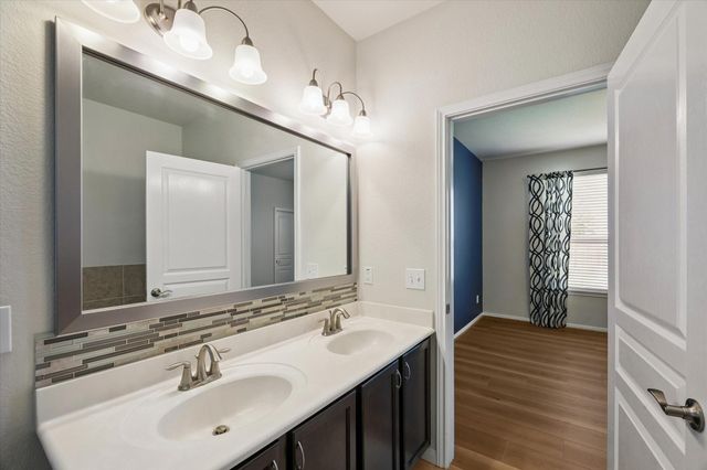 1822 Artem Court, Houston, TX 77051