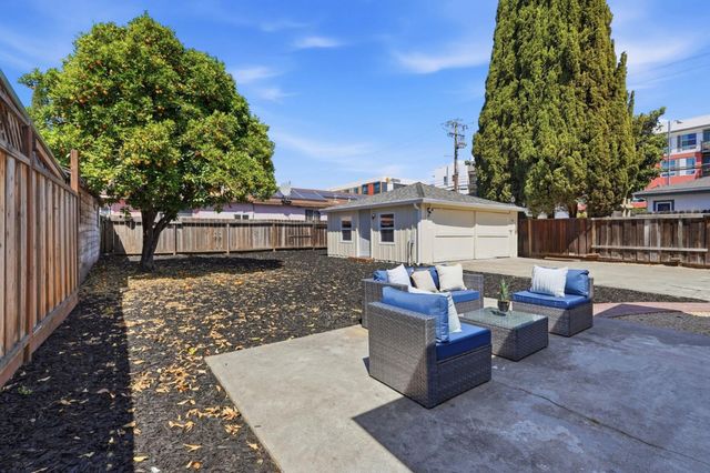 135 E Younger Avenue, San Jose, CA 95112